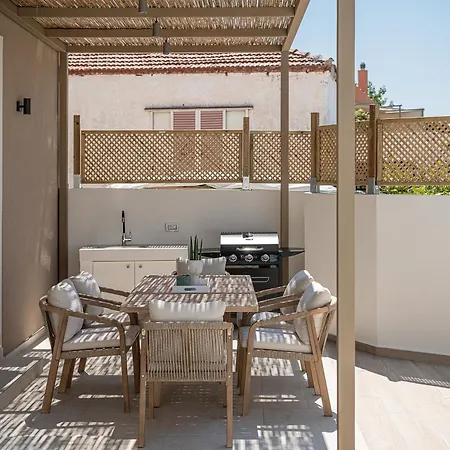 Seyian Chania (Crete)