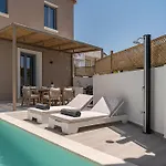 Villa Seyian *